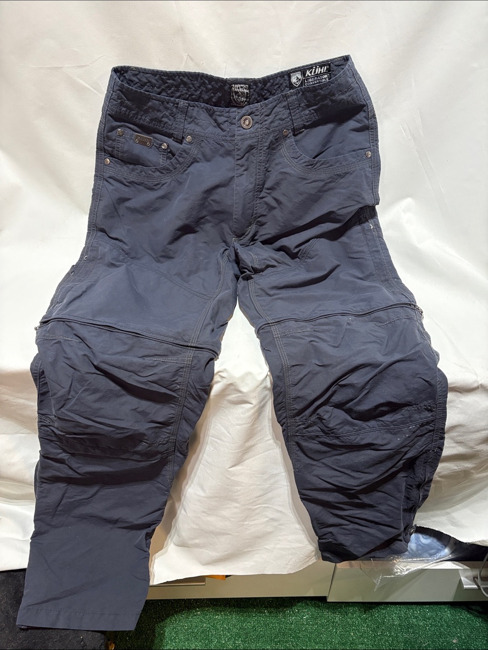 Men's Kuhl Dark Navy Performance Pants 30x32.